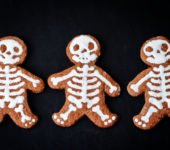 szkielety ciastka na Halloween