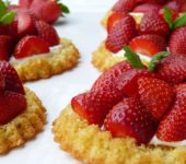 20 przepisów na truskawkowe desery dla dziec i
