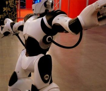 pokazy robotyki w szkołach