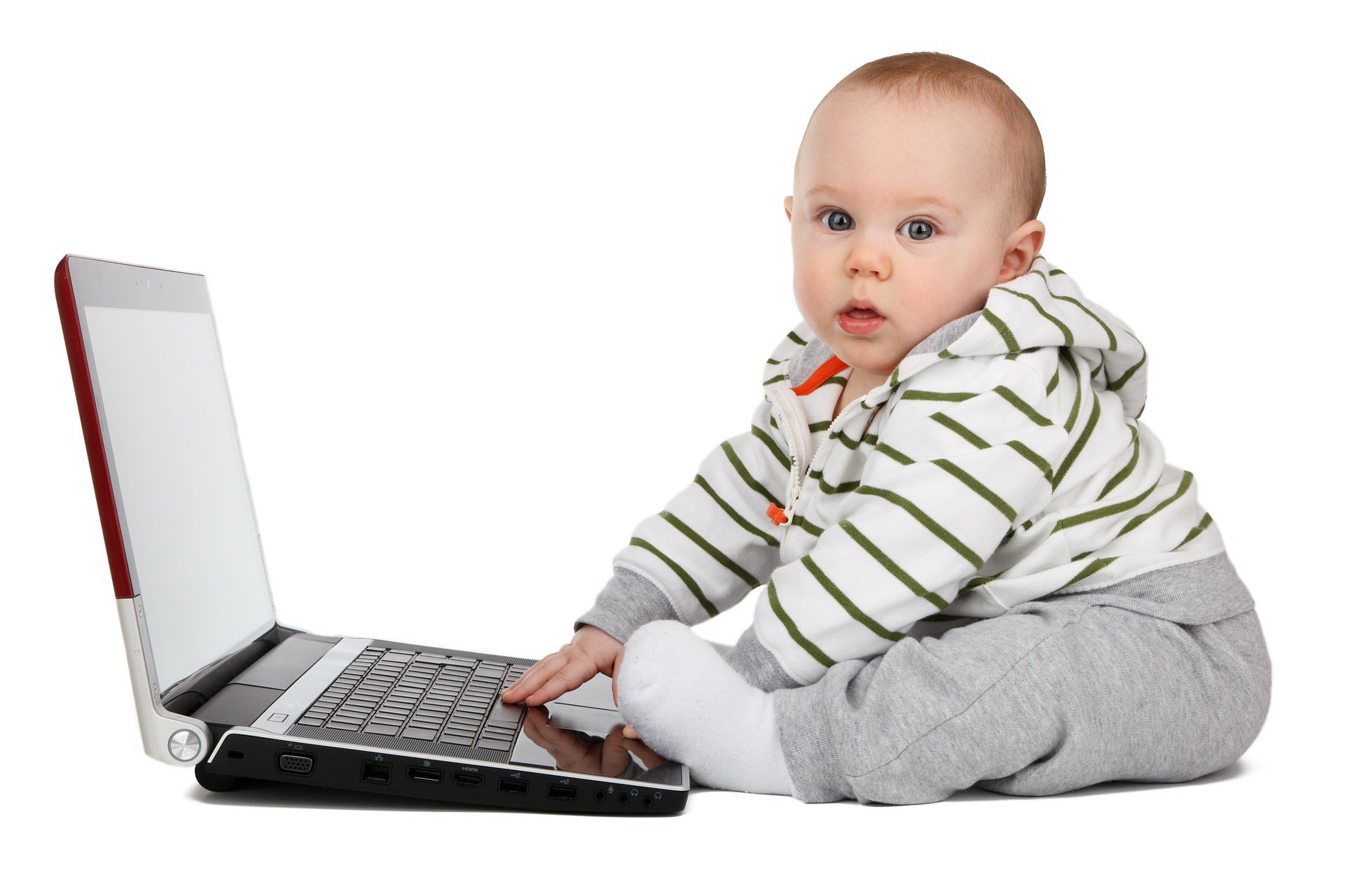 Dziecko przed komputerem