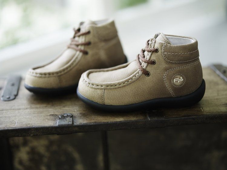 Dziecięce buty, które rosną wraz z nóżką dziecka