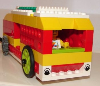 Autobus – rodzinne warsztaty Mały Konstruktor