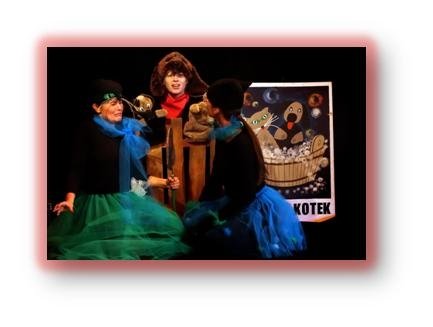 Piesek i Kotka w Teatrze Złotych Kropli