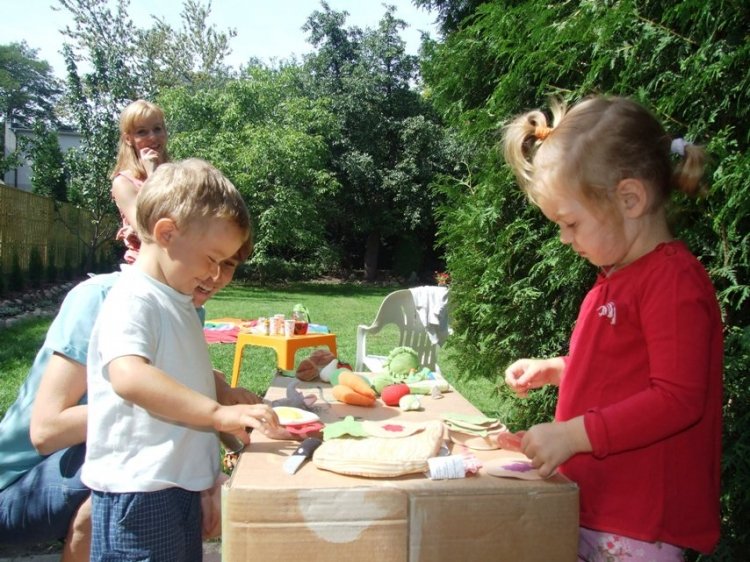 DZIEŃ OTWARTY w Bielańskim punkcie przedszkolnym Brzdące na łące