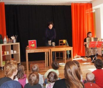 O gęsim jaju – opowieść teatralno-muzyczna