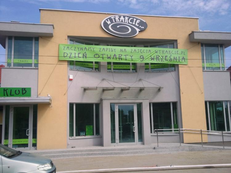 Piknik rodzinny z okacji otwarcia nowego klubiku dla dzieci i młodzieży w Wawrze