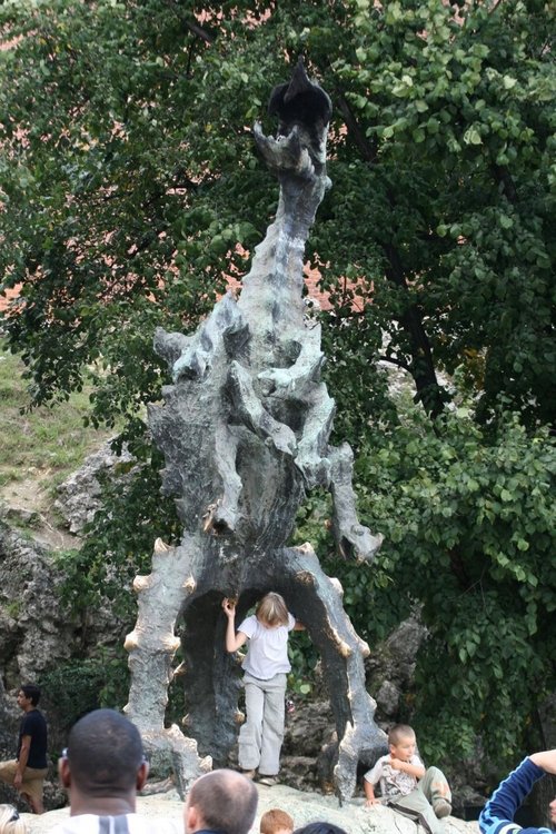 Bajka o szewczyku, co Smoka Wawelskiego pokonał