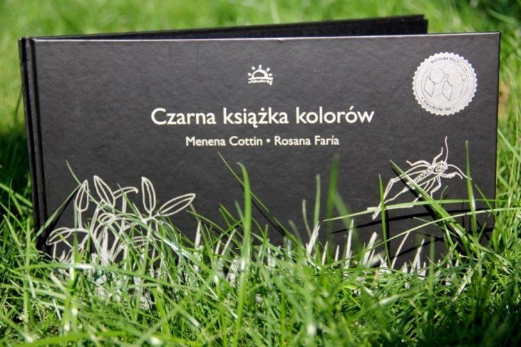 Czarna Książka Kolorów