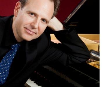 Kevin Kenner w Operze Krakowskiej