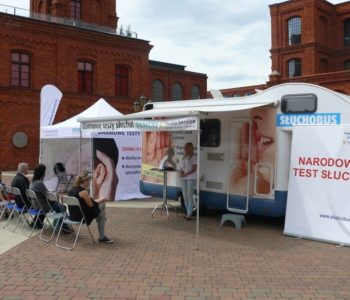 Narodowy Test Słuchu na rynku Manufaktury