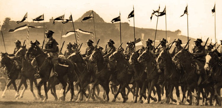 Wielka rewia kawalerii: 1683 – 1933 – 2013
