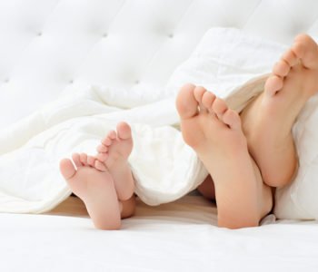 ABC spania z dzieckiem – razem czy osobno?