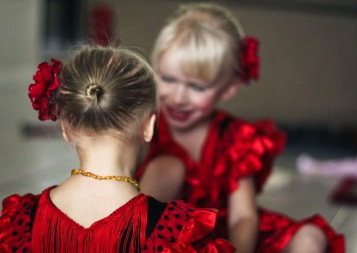 Flamenco dance class for kids 4 – 9 years old!