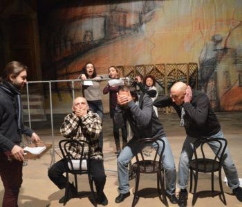 O karpiu, kozie i trąbce, która gasiła pożary