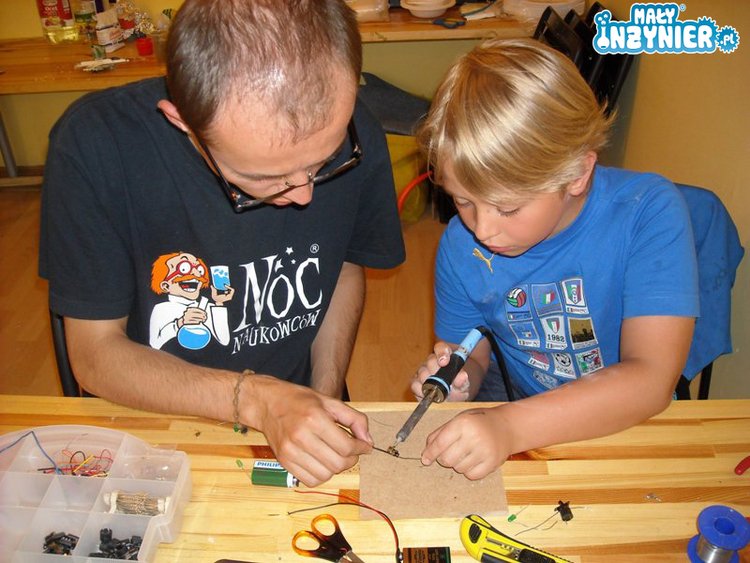 Półkolonie letnie z Małym Inżynierem dla dzieci w wieku 5-12 lat!