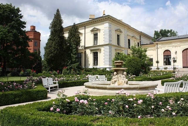 Muzeum Pałac Herbsta od strony ogrodu