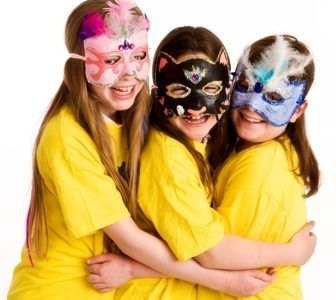 Gliniane warsztaty w klimacie weneckiego karnawału