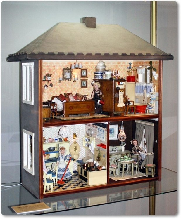 Domki w rozmiarze mini – Muzeum Okręgowe w Rzeszowie