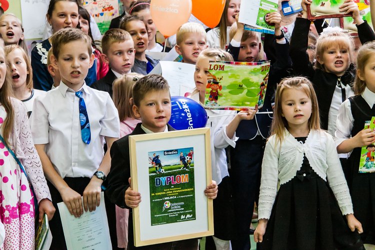 Szkoła w Barłominie zwycięzcą boiska od Śnieżki!