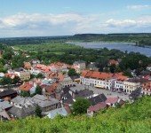 Widok na Kazimierz Dolny ze Wzgórza Trzech Krzyży