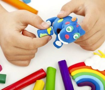 Sensoryczne zabawki – warsztat twórczy dla mam!