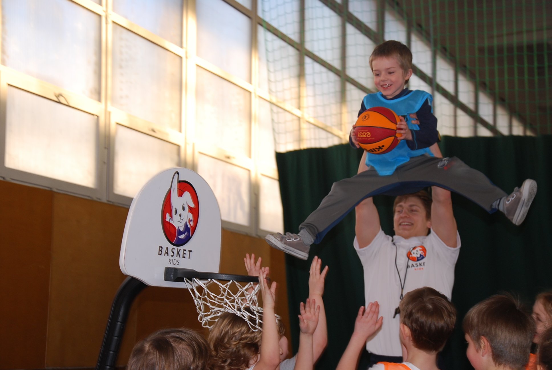 Basket Kids - zajęcia koszykówki dla dzieci
