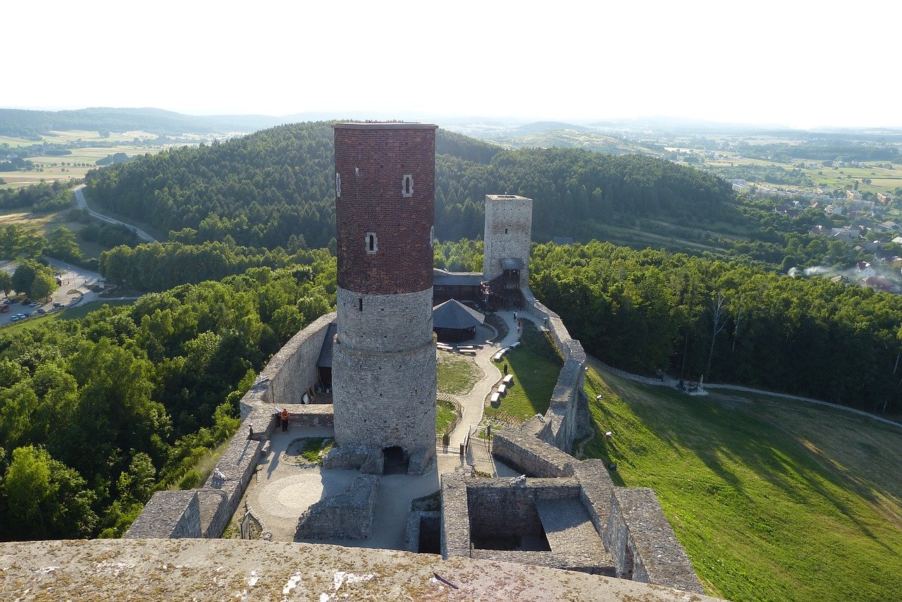 Zamek w Chęcinach - widok panoramiczny