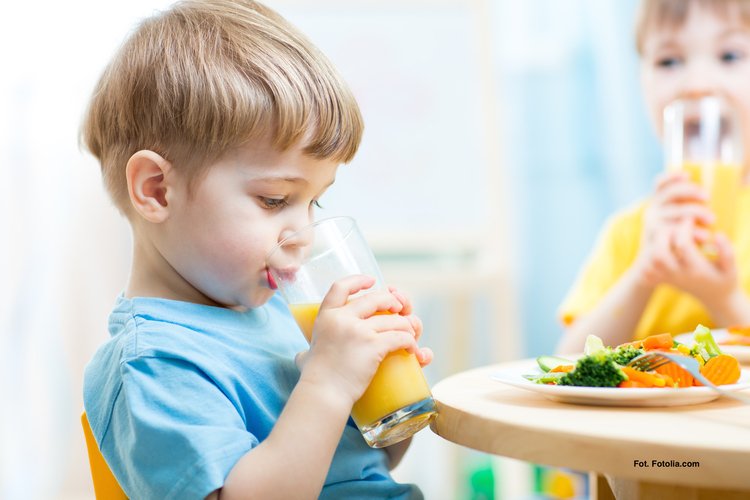 Dziecko nie chce jeść warzyw warzywa i dzieci