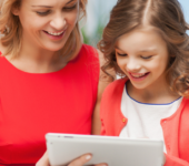 Jak nauczyć dziecko mądrego korzystania ze smartfona