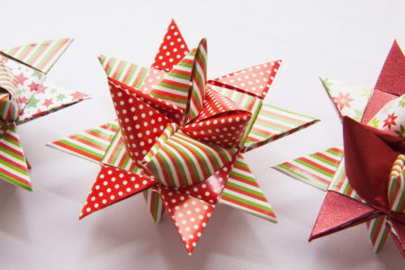 Origami gwiazdka na choinkę z papieru jak zrobić