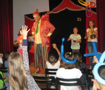 Spektakl dla dzieci Teatru Szczęście – Klaun w Balonie