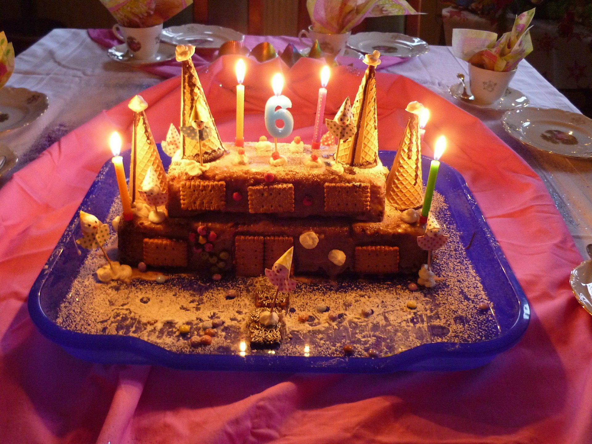 rycerskie urodziny tort zamek