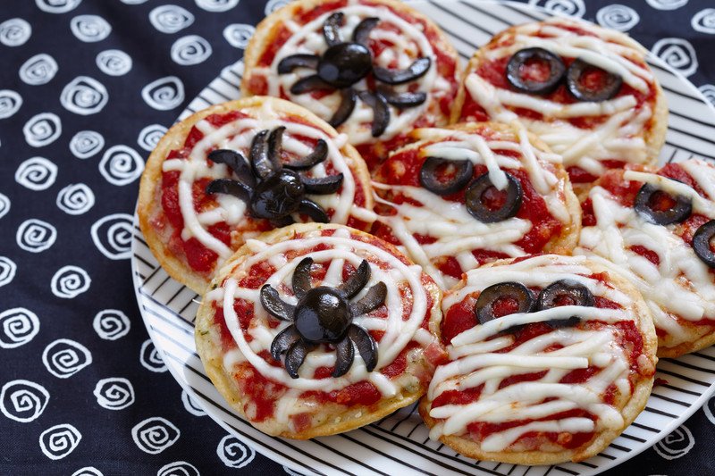 przepis na mini pizze na Halloween
