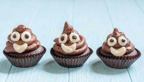 przepis na czekoladowe muffinki z kremem budyniowym