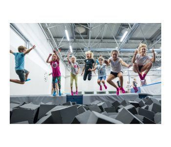 SALTOS parki trampolin w Łodzi