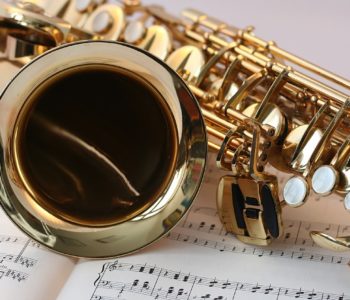 Poranki Muzyczne w Wejherowie: Jazzowy Big-Band w muzycznych akrobacjach