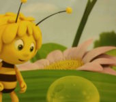 Pszczółka Maja i kropla rosy