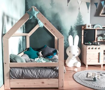 Łóżko domek i inne bajeczne meble oraz akcesoria do pokoju dziecięcego