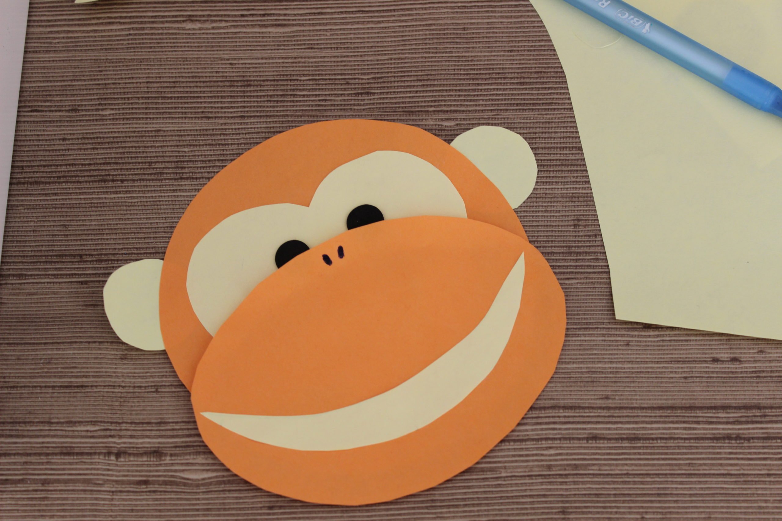 Małpka z papieru jak zrobić małpkę, zabawa plastyczna dla dzieci diy