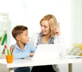 Edukacja domowa pytania, wady i zalety nauki w domu z dziećmi