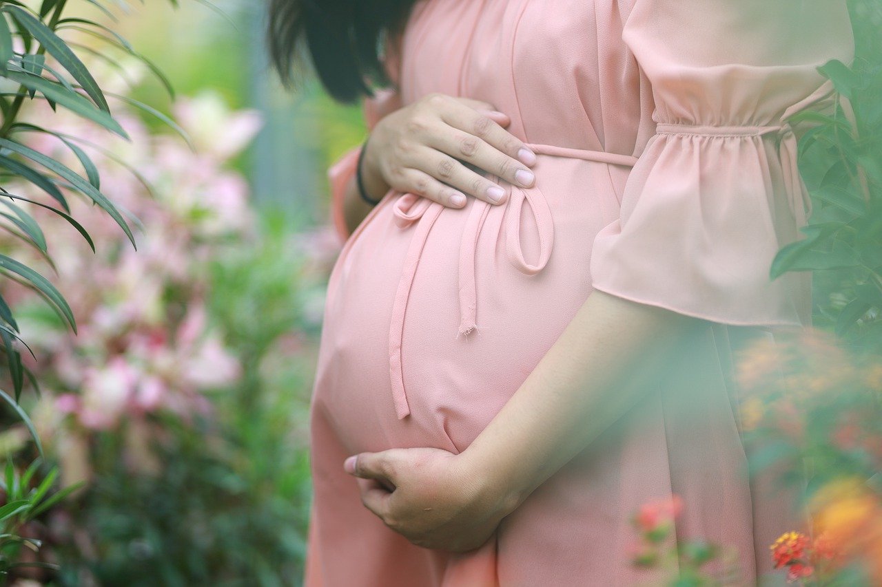 Ciąża a dieta – czyli jak powinna odżywiać się przyszła mama?