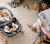 Książki o ciąży. 5 poradników stworzonych z myślą o przyszłych rodzicach