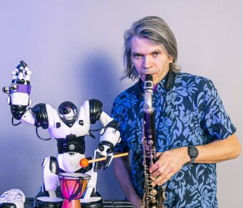 Muzyczne dialogi z robotem - spektakl dla dzieci