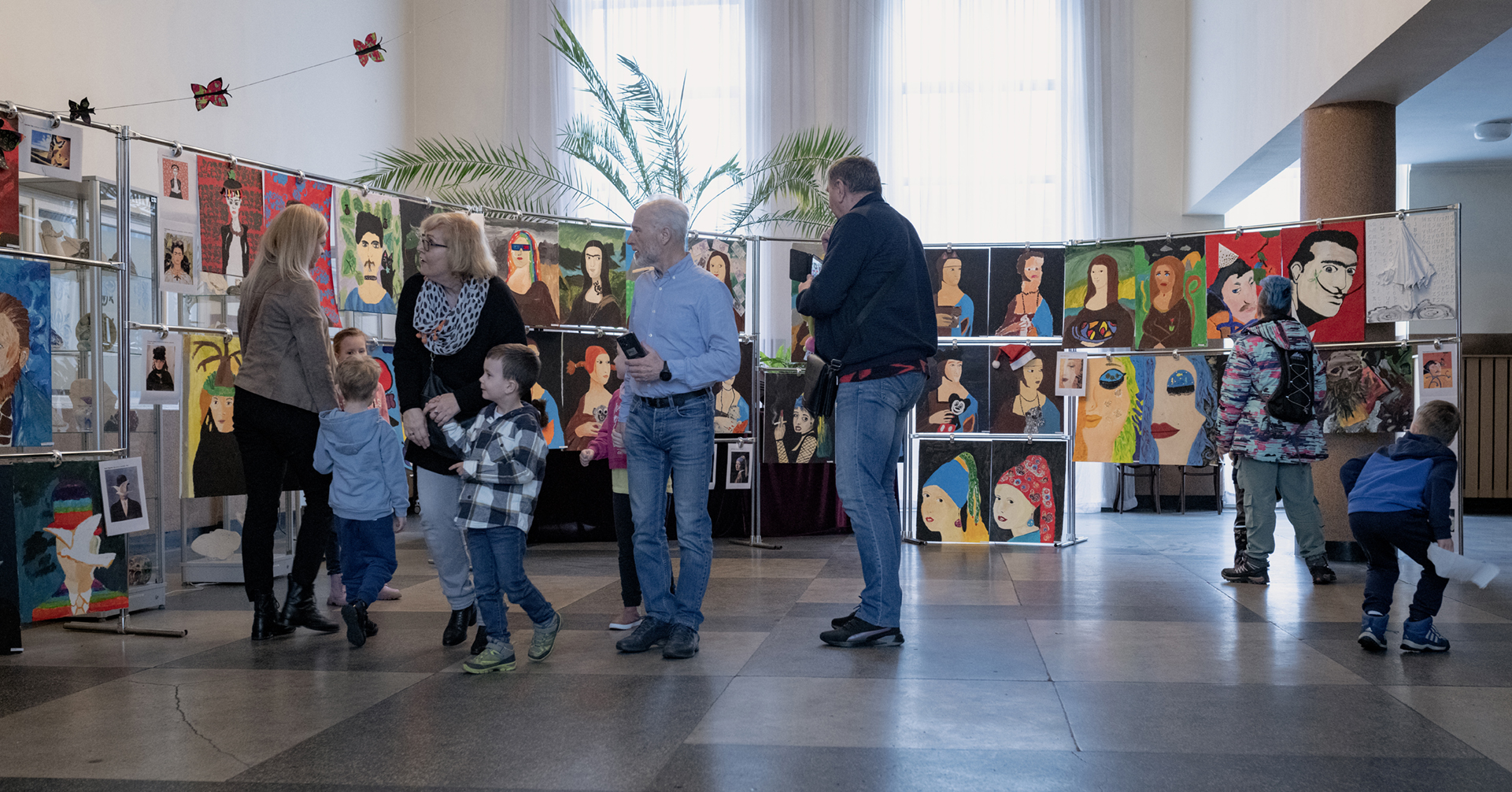 W stylu dada - wystawa prac malarskich. Dąbrowa Górnicza