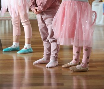 Strefa Zabawy: Na majowej łące – warsztaty taneczno-muzyczne dla dzieci w wieku 3‒5 lat