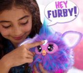 Zostań przyjacielem Furby!