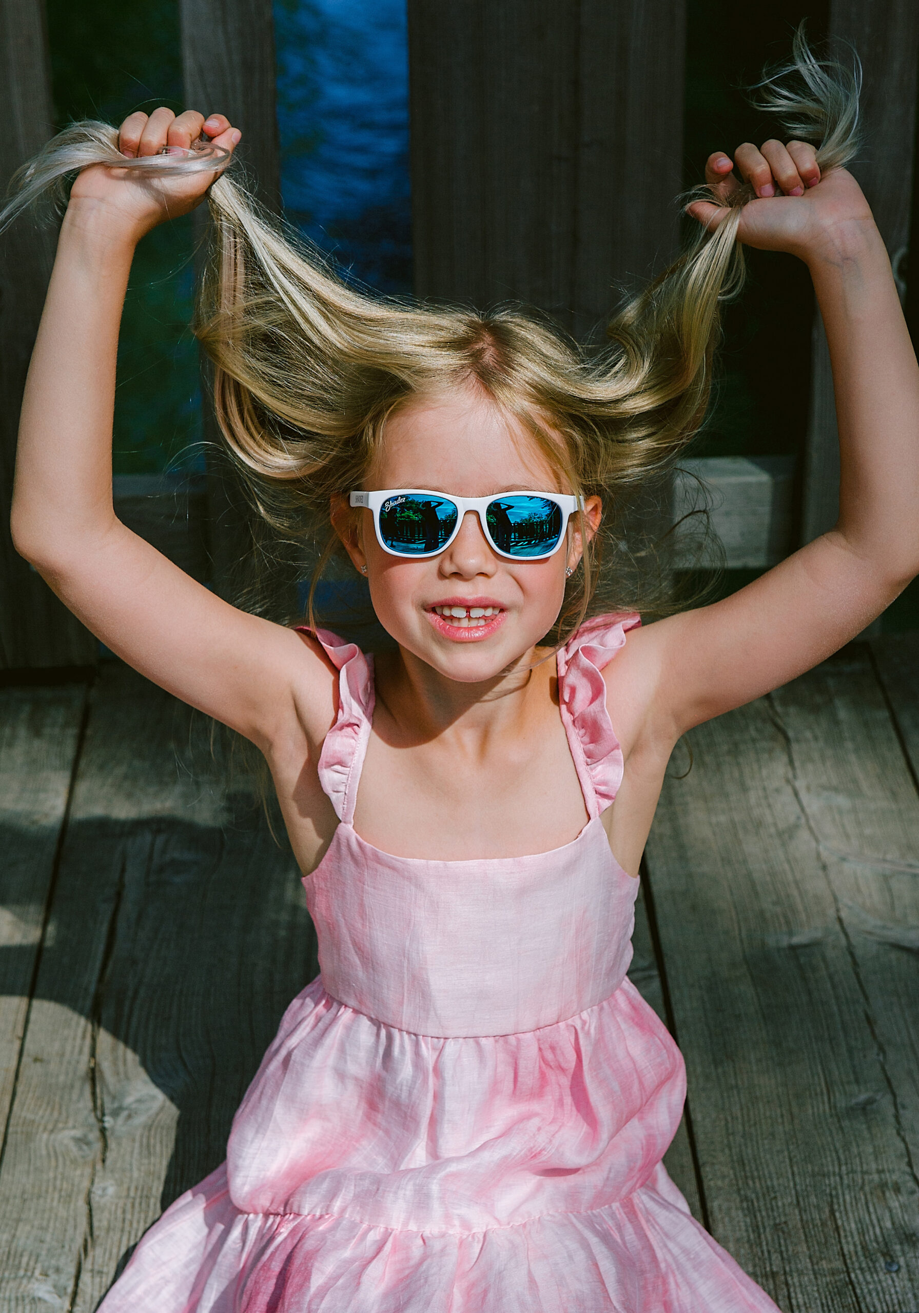 Dlaczego dzieci powinny nosić okulary przeciwsłoneczne dziecięce?