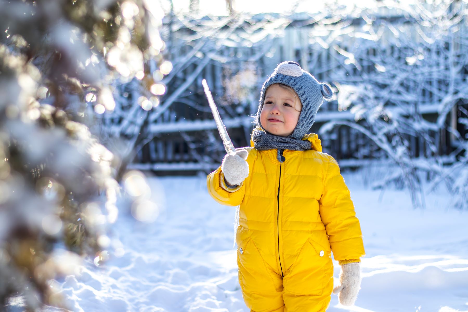 Kombinezony zimowe dla dzieci - sprawdź, jak wybrać odpowiedni model dla swojej pociechy!
