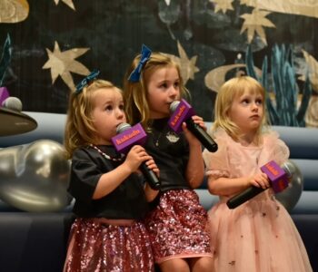Kakadu karaoke dla dzieci - nie tylko na wakacje