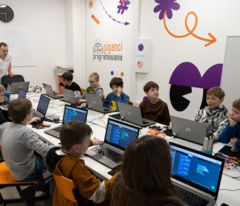 Zamień granie na programowanie - clickON zaprasza na bezpłatne zajęcia dla dzieci i młodzieży!